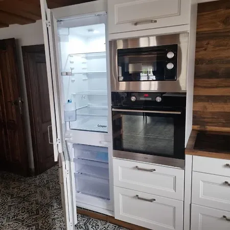 Luxusni S Krbem - Kunraticke Svycarsko