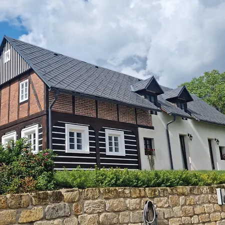 Luxusni S Krbem - Kunraticke Svycarsko Kunratice (Usti nad Labem)